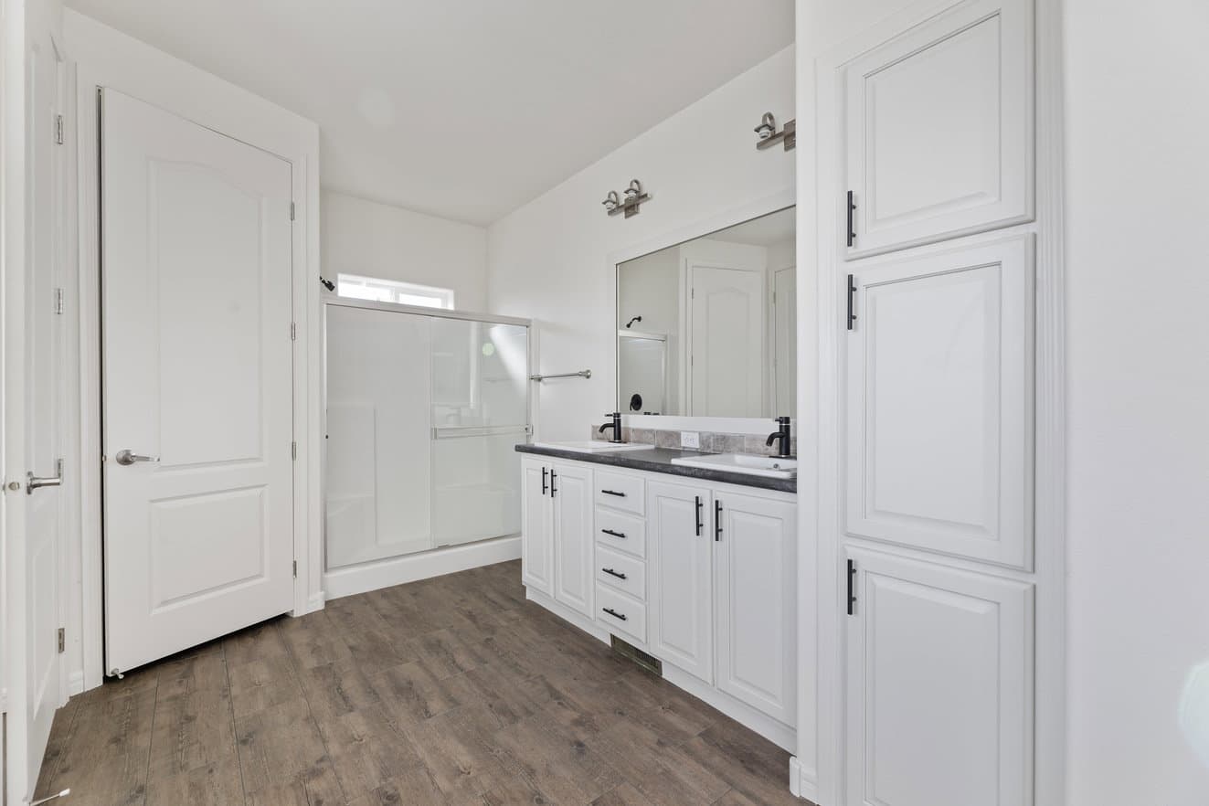 Pacifica  interior home features