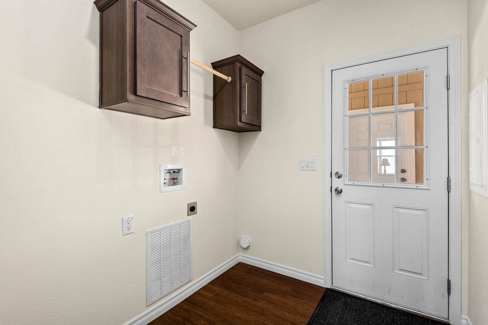 American freedom 2848u   home features