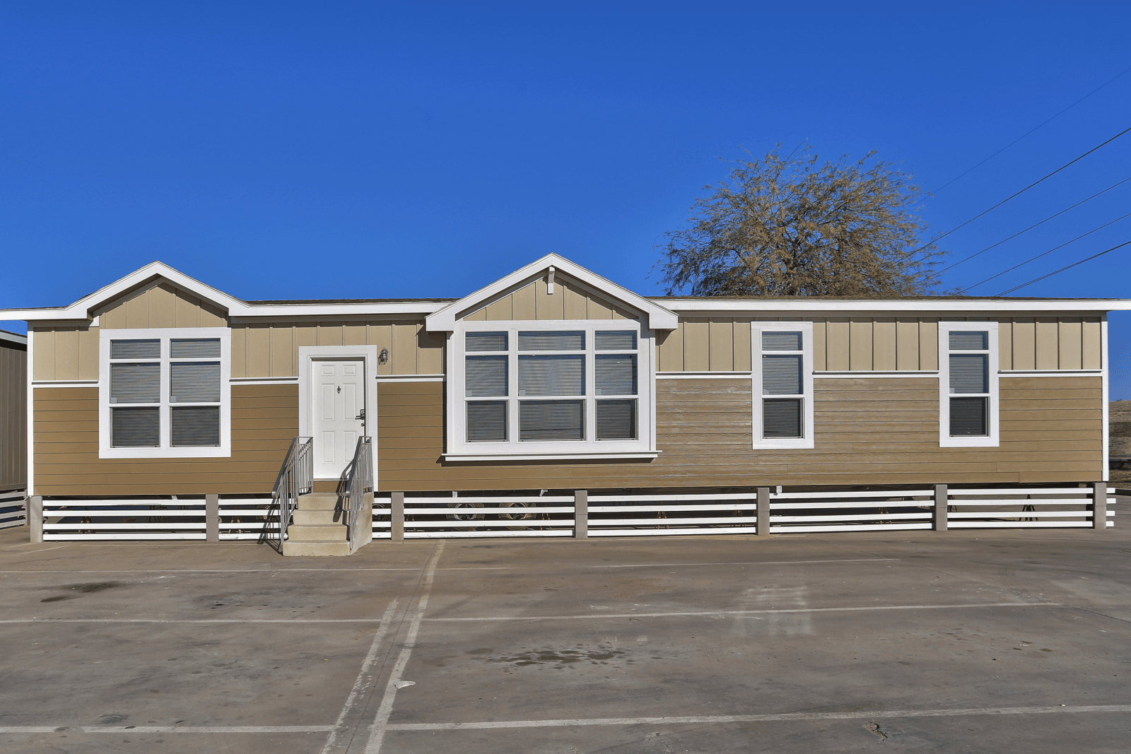 American freedom 2860cd  hero, elevation, and exterior home features