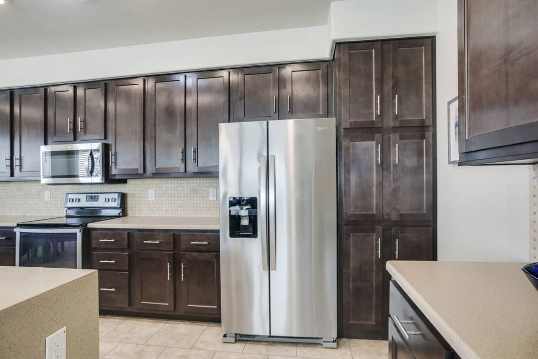 American freedom 2848pc2  kitchen home features