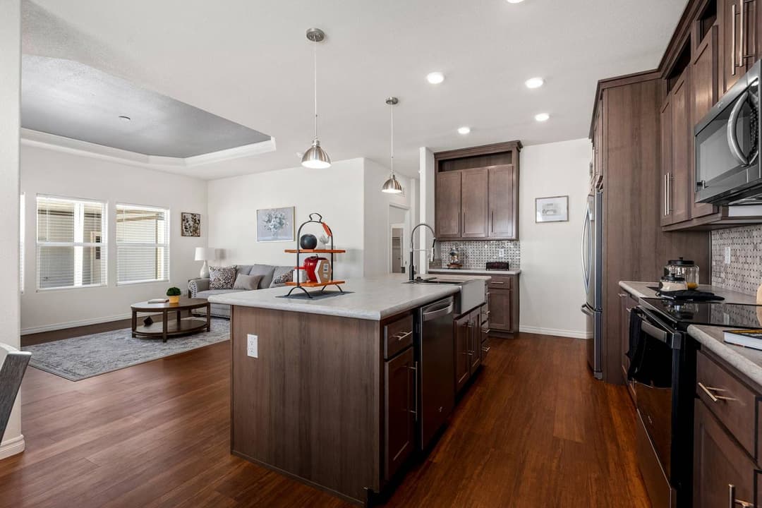 American freedom 2848u  kitchen home features