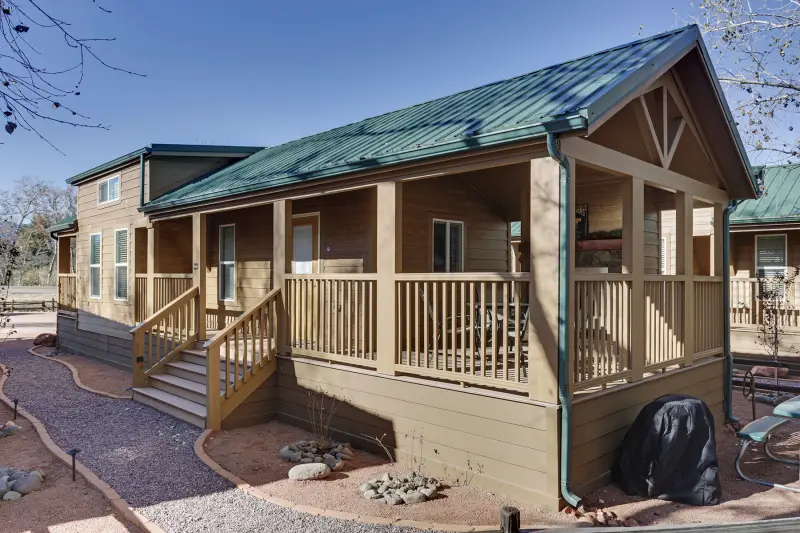 Desert vista apdv1531 elevation and exterior home features