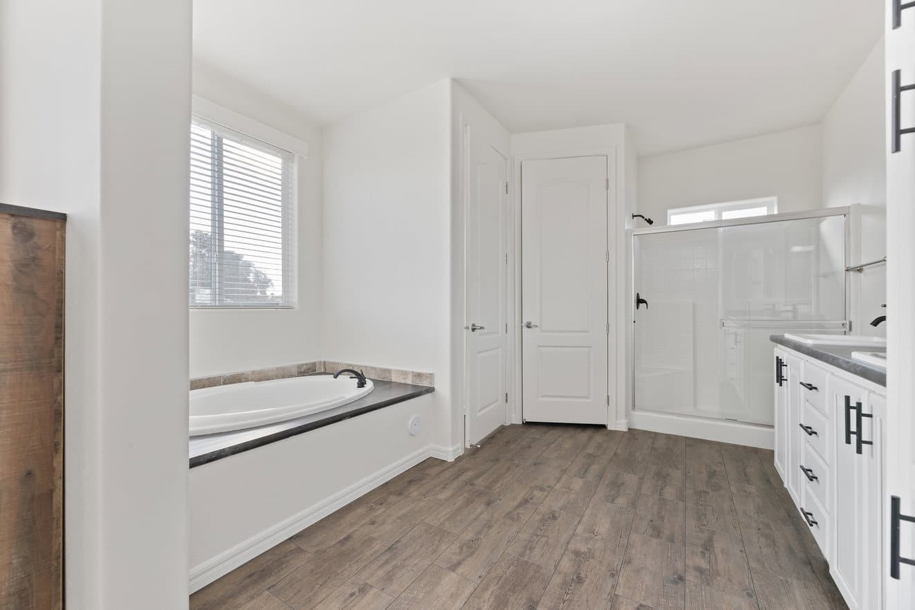 Pacifica  interior and bedroom home features