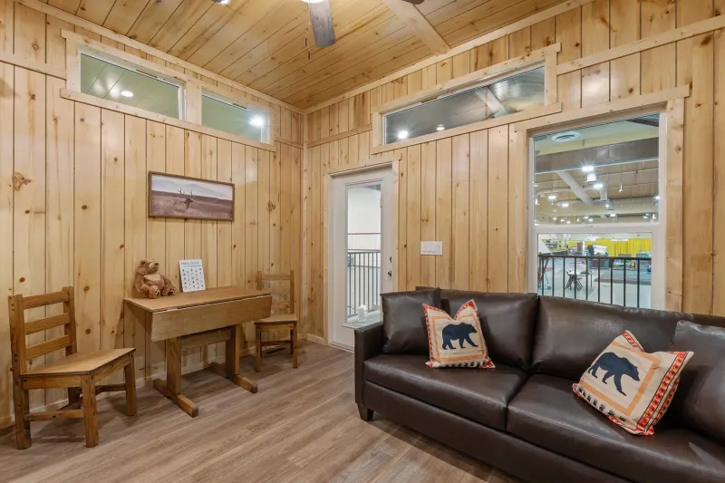 Apsn4110l w/ bunk room interior home features